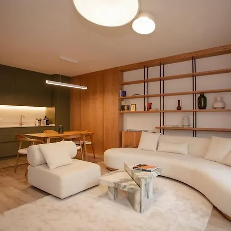 Daire The Luxury Garden By Pikhost