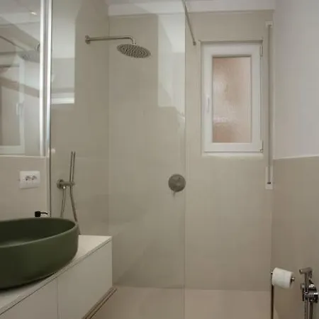 The Luxury Garden By Pikhost Apartment *