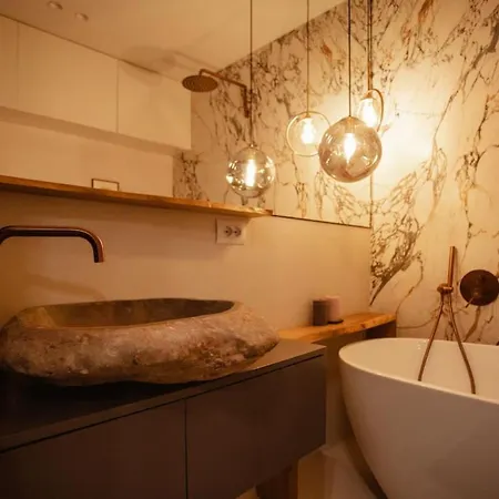 The Luxury Garden By Pikhost Apartment *